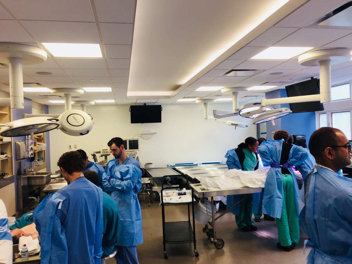 #cadaverlab #knowyouranatomy #PENNRA18
@ESchwenkMD @nelkassabany @dr_tgro @ibadiolamd @sanjibadhikary