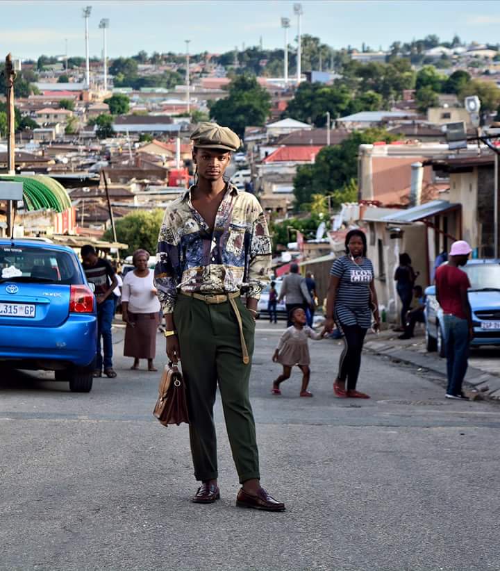 Dark_Zambane's tweet photo. @Alex_Township #LoveALex

We are creative minds. 

Alexandra Township; the people's creative space and home. Production house of S.A. talented individuals and leaders. 

#YesweloveAlex
#LoveAlex
#13th_avenue 
#Photography #creativity #AlexandraTownship
#knowyourhistory
#Darkzambane https://t.co/8H3psidYXd