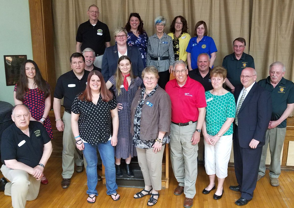 exchangeclub's tweet photo. Sunrise XC of Erie-Niagara, NY, presented approximately $10,000 to 16 non-profit organizations. The presentation event allowed attendees the opportunity to understand the needs of others in the community and how these organizations strive to fill the needs. #WeHelpCommunities https://t.co/HSUsuG5Iuy