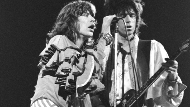 RollingStone's tweet photo. The Rolling Stones’ ‘Exile on Main St.’ turns 46 today. Check out our 2006 feature on the album https://t.co/S0Hhx6rFLq https://t.co/68R5cHCyLH