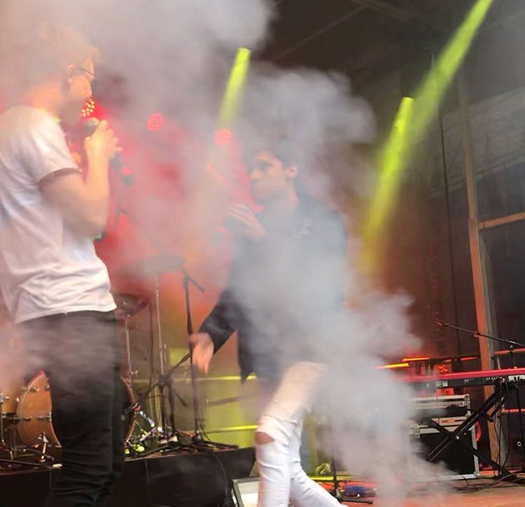 TMLDotCom's tweet photo. May 11: Fan taken photos of The Main Level performing in Tønsberg. {5} https://t.co/ofgkdvDNHU