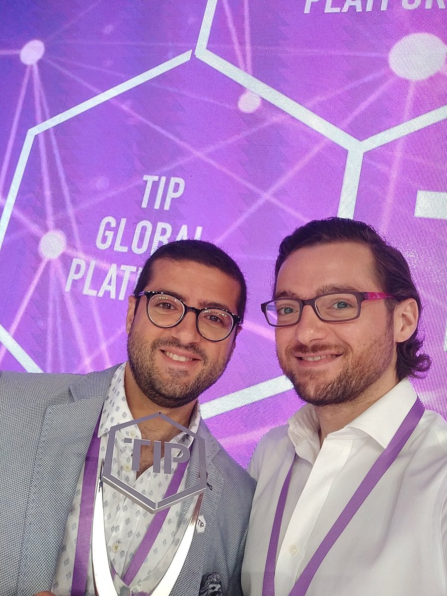 Kayan_Health's tweet photo. Great news! HeyDoc! won the TIP Healthcare Award! 
We are extremely honoured to have been chosen as the winners after an 8 month selection process and participating alongside 1,180 healthcare innovators.

#HeyDoc! #TIPUAE #awards #TIPHealthCareAwards

https://t.co/h02mzOtl2p https://t.co/zL4YV59P2v