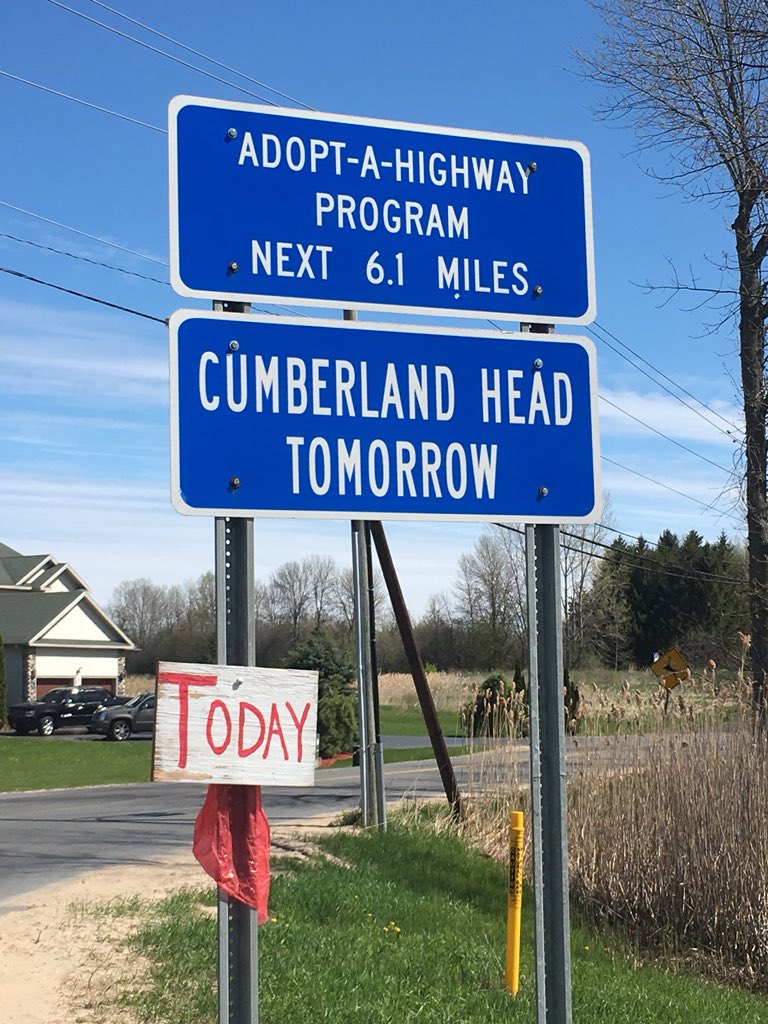 MichaelSCashman's tweet image. Special shoutout to a dedicated group of 20+ citizens who are cleaning up the largest Adopt-A-Highway section in our Town out on Cumberland Head today. I’m so thankful we have so many caring citizen making Plattsburgh it’s best. #loveourtown #inspirebyexample #discoverplattsburgh