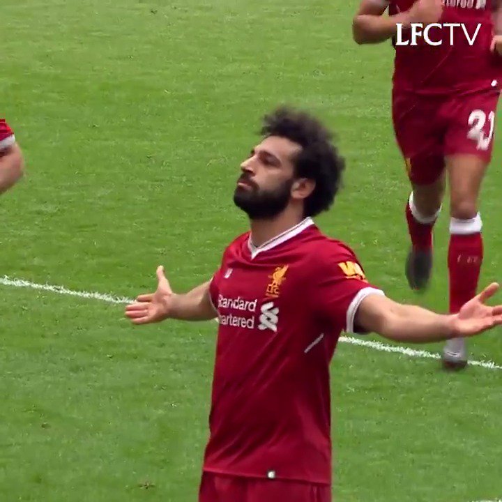 ๐๐๐
@MoSalah has won the PFA Fans' Player of the Year award after claiming 89% of the overall votes: http://lfc.tv/AHeVย
#PFAawards