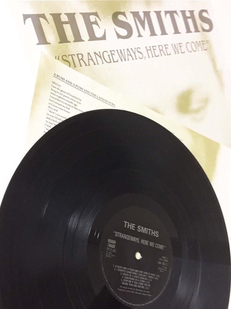 nishi03050305's tweet photo. The Smiths - Strangeways, Here We Come (RTD 60)
- Rough Trade Deutschland 1987 LP
• Charcoal vinyl
• Black vinyl
w/ reversed picture inner
#SmithsComparisons #TheSmiths #Morrissey #RoughTradeDeutschland https://t.co/SDtQWsBYeO