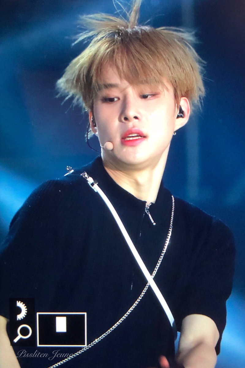 19980219net's tweet photo. #NCT #JUNGWOO #정우 https://t.co/ol2IZ2Dxis