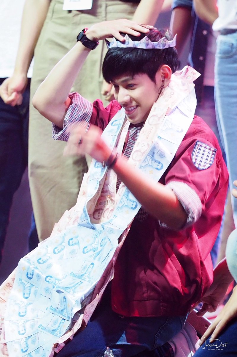 nupear_dent's tweet photo. My little Prince เจ้าชายน้อยน่ารักมากๆเลย
#SotusTheMemories
#สมุนจ้าวป่า #SingtoPrachaya https://t.co/hnKinFiDYR