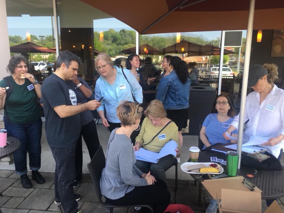 Brock4PA's tweet photo. So many wonderful grassroots volunteers to help us knock doors and #GOTV!

It’s not too late to join us — come to the Bridgeville Panera to pick up a packet. We will be knocking doors all weekend.

#Brock4PA https://t.co/x0Cxfzn4W2