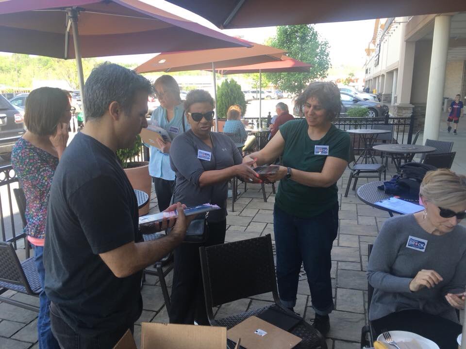Brock4PA's tweet photo. So many wonderful grassroots volunteers to help us knock doors and #GOTV!

It’s not too late to join us — come to the Bridgeville Panera to pick up a packet. We will be knocking doors all weekend.

#Brock4PA https://t.co/x0Cxfzn4W2