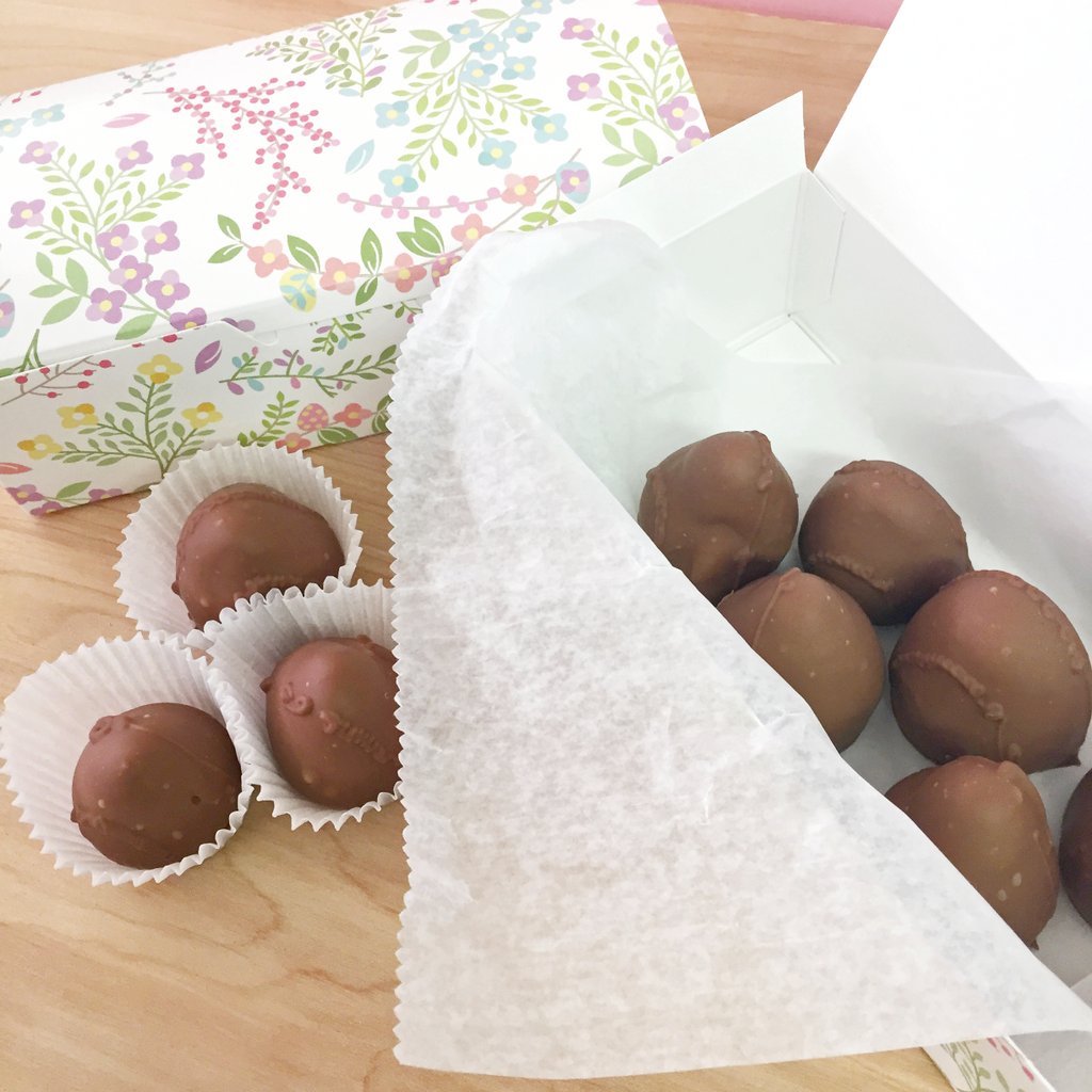 SuzinLChocolate's tweet photo. Mother's Day is tomorrow! Treat mom to a delicious box of fresh Chocolate Covered Strawberries from Suzin L! We'll be selling them all day at both stores. https://t.co/B816KASYtF