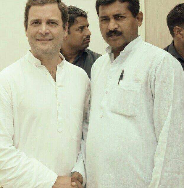 RamnarainMina's tweet photo. #TrueEmpowerment
जमीनी स्तर के कार्यकर्ता को @IYC   का राष्ट्रीय अध्यक्ष बनाने पर @RahulGandhi जी का धन्यवाद।   
इससे यह स्पष्ट होता है की कांग्रेस पार्टी का आम कार्यकर्ता शीर्ष नेतृत्व तक पहुंच सकता है। बधाई एवं शुभकामनाएं 
@IYC
@keshavyadaviyc 
@Allavaru https://t.co/wK5VhwUQvO