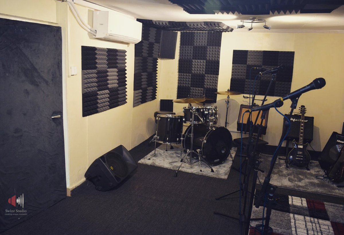 SS_Swizz's tweet photo. Weekends are meant for practise. 😉 Get ready for your #SundayWorship at the @swizzstudio  You don't want to miss out on this amazing studio, with the best ambience, large parking space, great service and ofcourse best equipment 🔥 Call for bookings on 0732700795. https://t.co/zAXToYXHzN