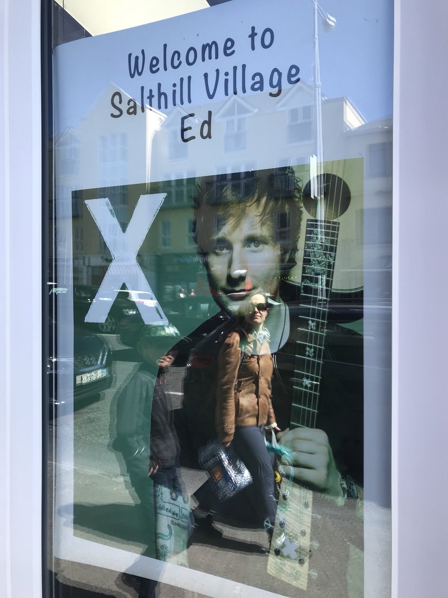 gbayfm's tweet photo. Salthill village is hopping! #EdFestGalway #LoveShannon https://t.co/mPSPiGqN6t