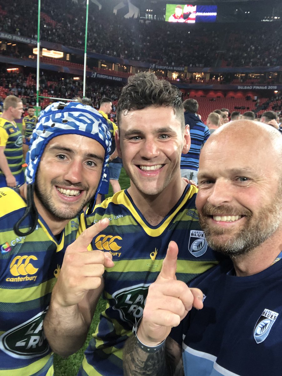 RichardHughes13's tweet photo. What a day to remember, absolute privilege and pleasure, brothers @cardiff_blues #mukkas #cc #Bilbao2018 #whatafeeling #class #Blues https://t.co/AqIHJMU7ZP