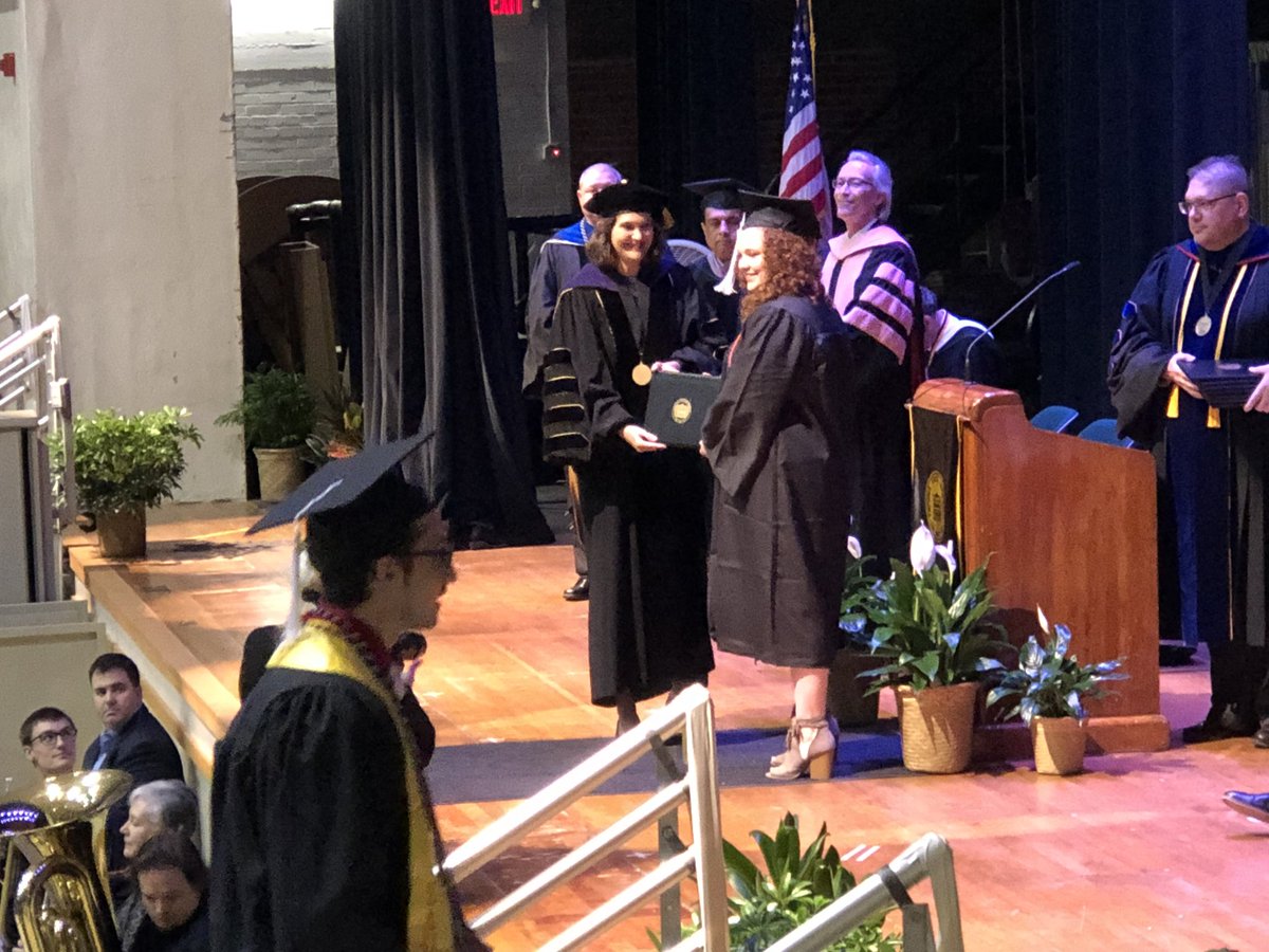 emporiastate's tweet photo. Congratulations to graduates from Liberal Arts & Sciences! #esuclassof2018 #graduation #emporiastate 🎓🎓 https://t.co/9vhDNNrTfL