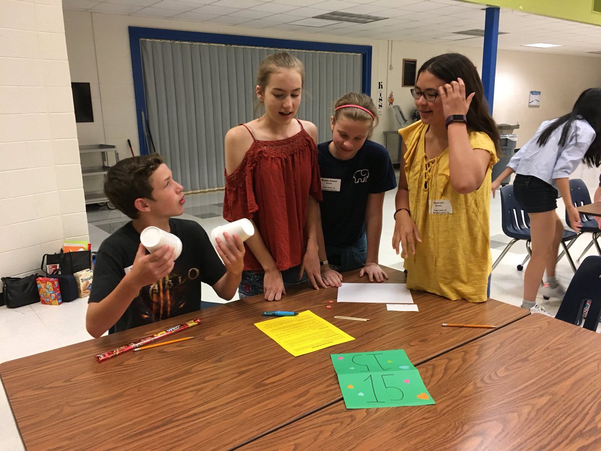 Henley’s Team Brainstorm works on the Fruit Loop Platform  Challenge <a href="/henleyhornets/">Henley Middle School</a> <a href="/pammoran/">pammoran</a>