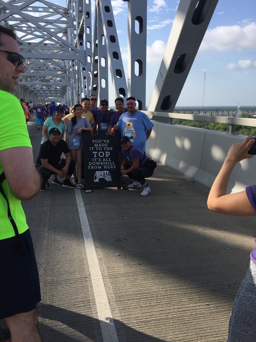 ScroogeDaddy's tweet photo. random pics from the HPL bridge run ...#geauxoverit https://t.co/CthG0MFfLt