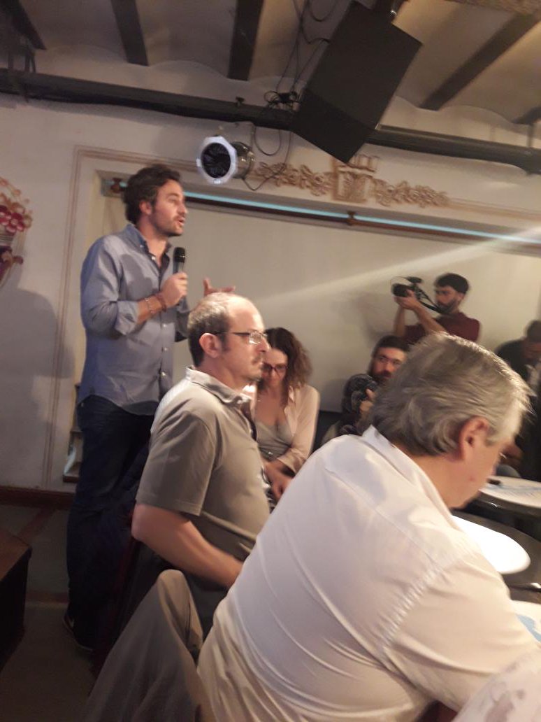GrupoCallao's tweet photo. Con vocación para pensar sobre lo que nos pasa y poder transmitirlo con nuevos actores. Construyendo el recambio generacional https://t.co/JWHEZ2Umft