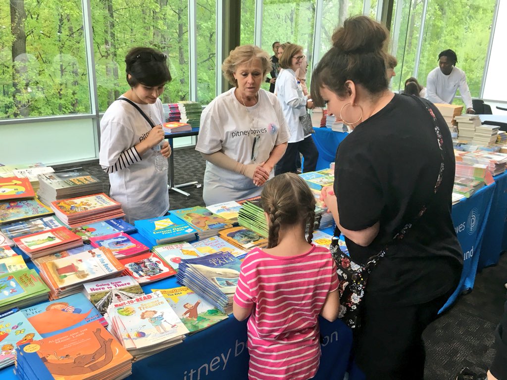 PitneyBowes's tweet photo. Happy to host Explore! Innovate! Play! at @DiscoveryBPT today. Join us for hands-on STEM activities, planetarium shows, Science on a Sphere demos, free books, and more! FREE ADMISSION. #educationmatters #PBLife https://t.co/oa46Y6nfOh