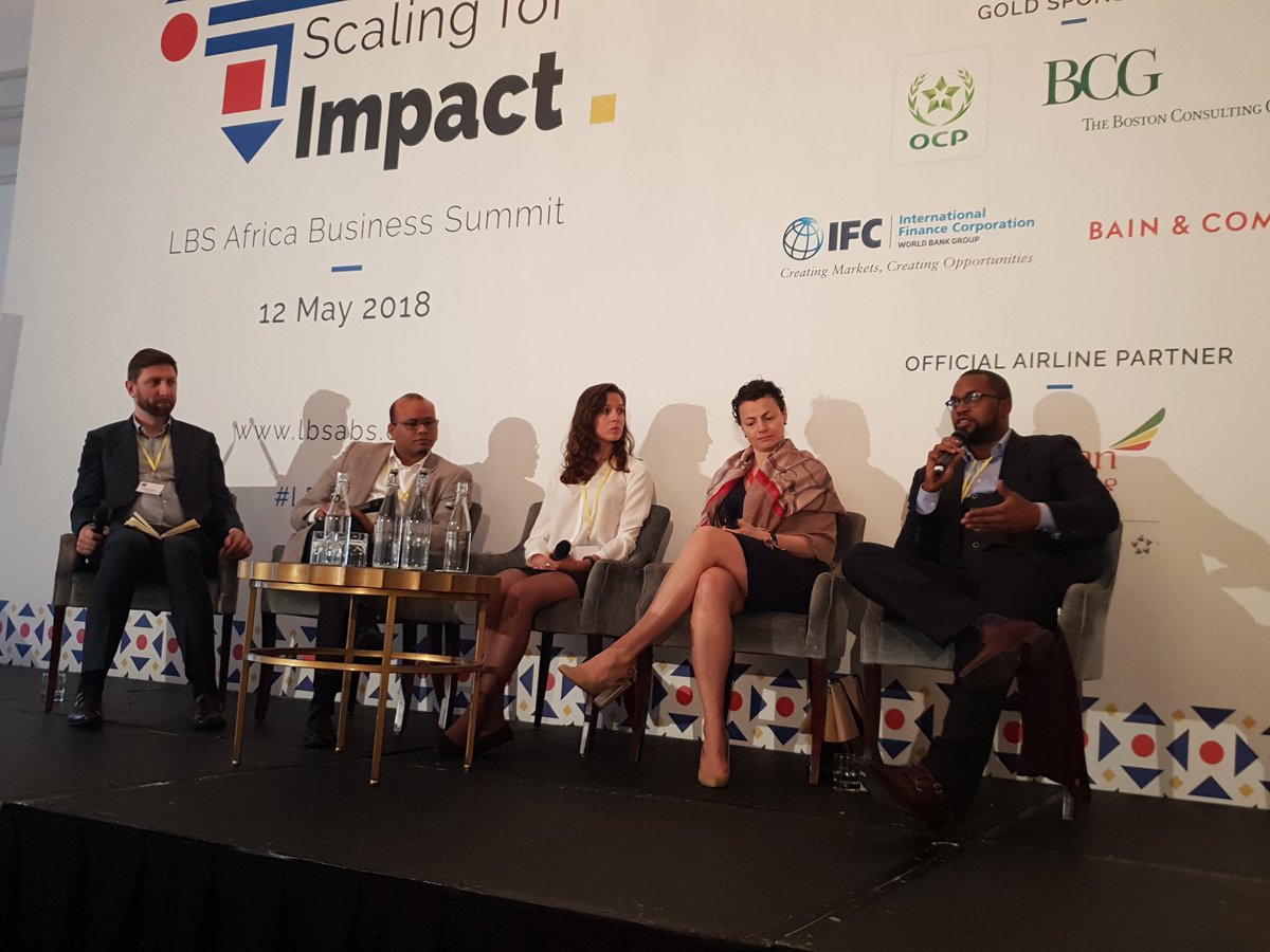 LBSAfricaClub's tweet photo. @AfricaTechSMT Andrew Fassnidge @ksyDaily @RobynFarah @IFCAfrica @IFC_org Wale Ayeni @BCG @dianadimi discuss Expanding African #tech ecosystem well beyond the continent's borders.
- Local participation necessary to shift the investment model - #LBSABS https://t.co/tu4irlDmCr