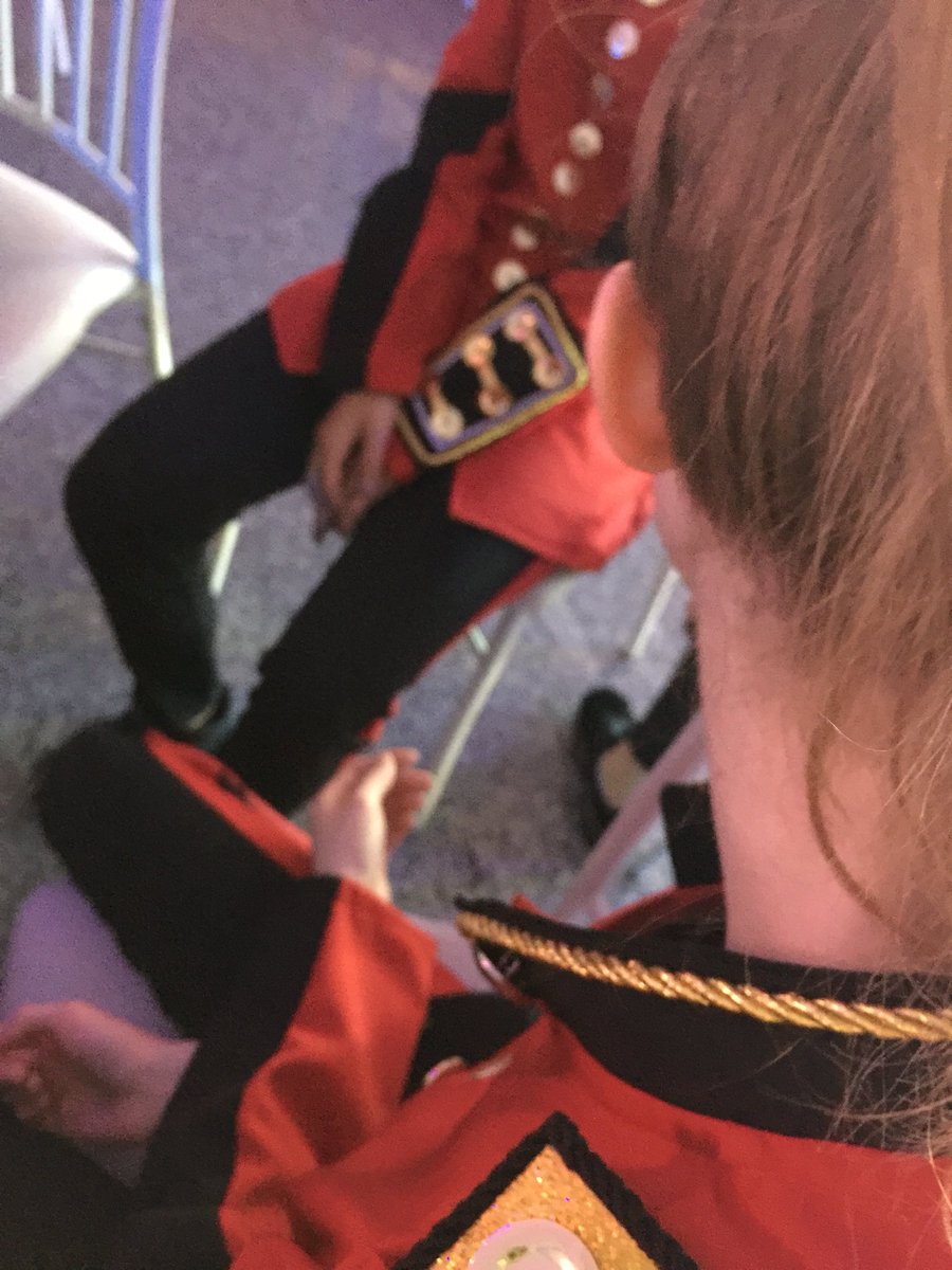 pqpExodus's tweet photo. Pandorinhas paquitas no Shinobi ❤️ #CamiXuxa #sscwb2018 https://t.co/F9V26VC4I5