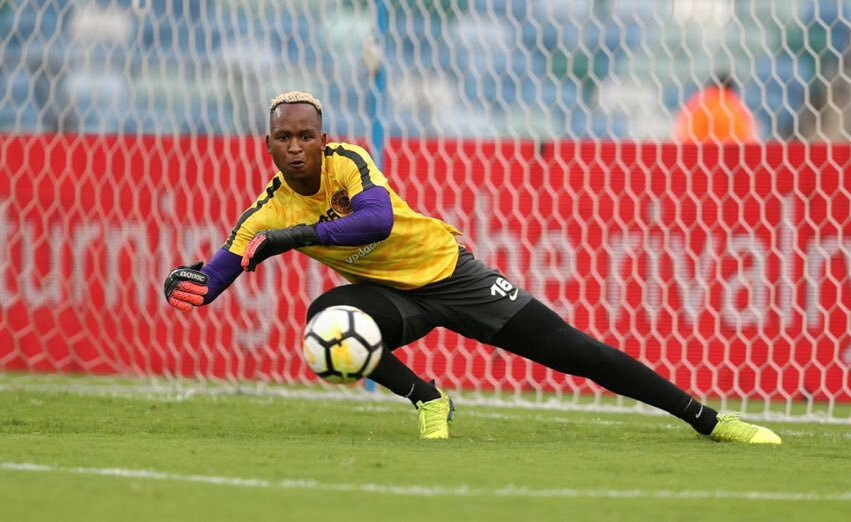 This boy Khuzwayo kept us in the game today. We won because of those saves he made. Its unfortunete he is leaving our team. Farewell boy. Dont go to our enemies Orlando Pirates
#ThankYouBrilliant
#KCOneTeam 
#AbsaPrem