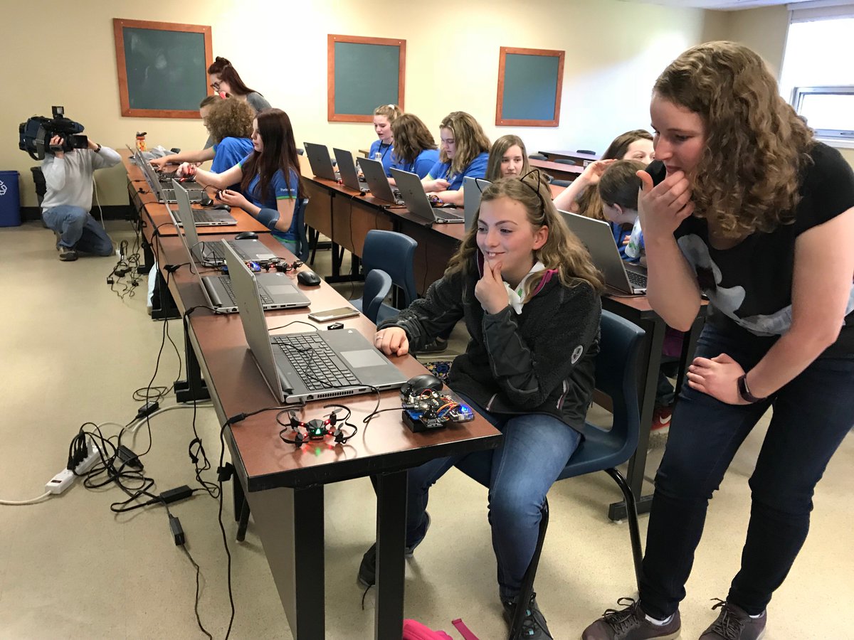 Not really sure which way this <a href="/cyberlaunch_nb/">CyberLaunch Academy</a> drone is going to go.  #OdySci #AllSySTEMsGo #HeadsUp aarms.math.ca/guides/