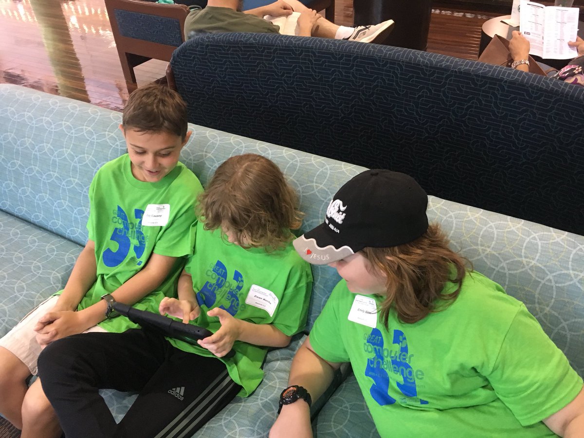 MrsPealo's tweet photo. These amazing kids were waiting to start the competition - so of course they wanted to spend their time collaborating on a Scratch, Jr. game that they started last week! #GCC18 #BayDiesel @IWCSchools https://t.co/39UkUhR6Az