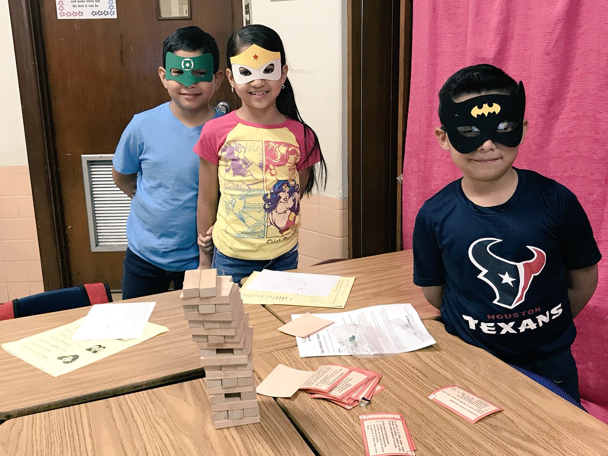 Mrs_LGarcia's tweet photo. “But Ms. Garcia, a lot of us don’t have superhero shirts for Review day.” I had a mini surprise for them, SUPERHERO MASKS! #anythingformykiddos #SuperheroSTAARReview #anythingtoseeasmile @Marvel @Avengers @DPISD_DWE #IBelieveinYOU #kidsdeserveit https://t.co/BsQu50jqM2