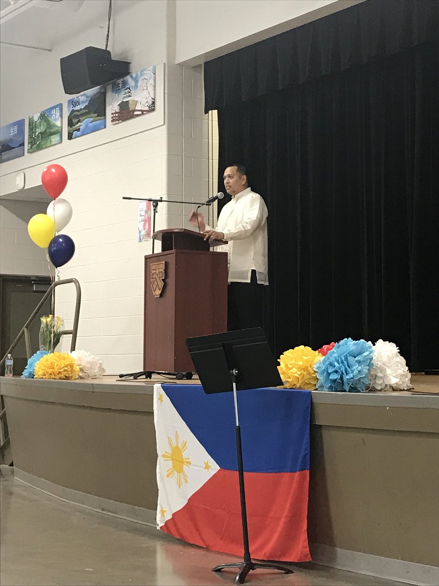 Mr. Reyes giving an emotional speech #MabuhayJCM