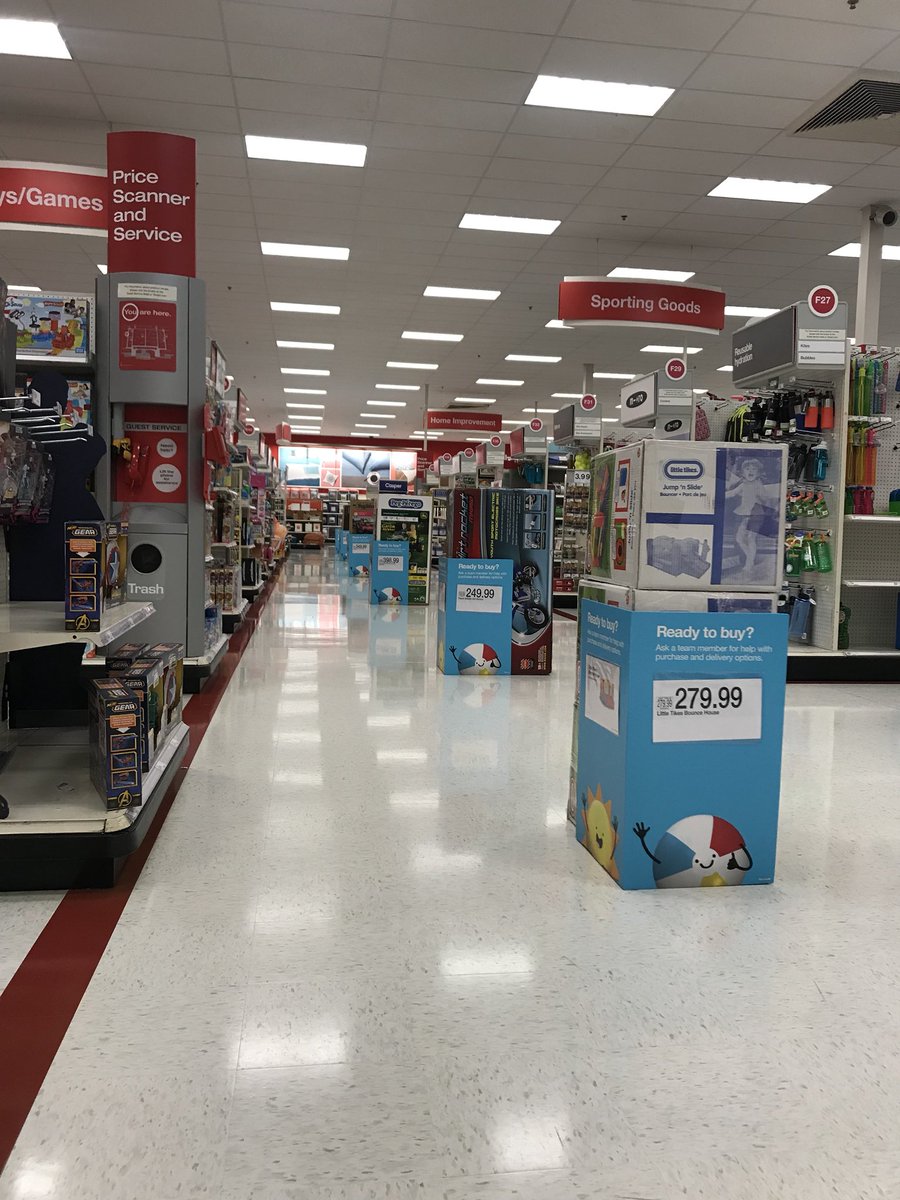 weKENdoit's tweet photo. Who’s ready for summer??!! #getthosekidsoutside #T1929 @ValbonaKoxha @jillianmcc15 @ASheppert @apjeff15 https://t.co/cP4IBvTVZx
