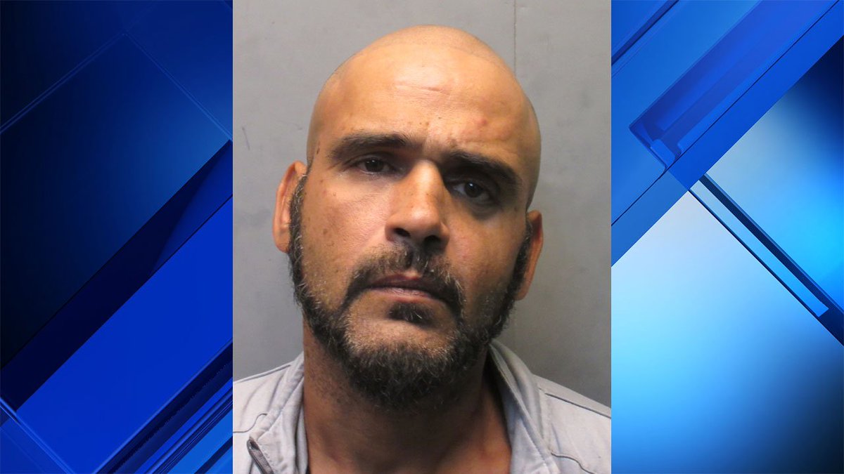 Fort Myers man faces additional charges after high-speed chase in Florida Keys bit.ly/2GanM5A https://t.co/YxAR4eF0ZI