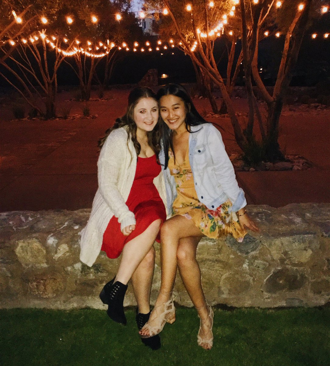 juliemarchant13's tweet photo. happy bday maddie $tanz!!! I love you so much and don’t know what I would do without u❤️❤️❤️ HAPPY 18th!! ✨💋🔥 @maddiestans https://t.co/W3kZs15MIP
