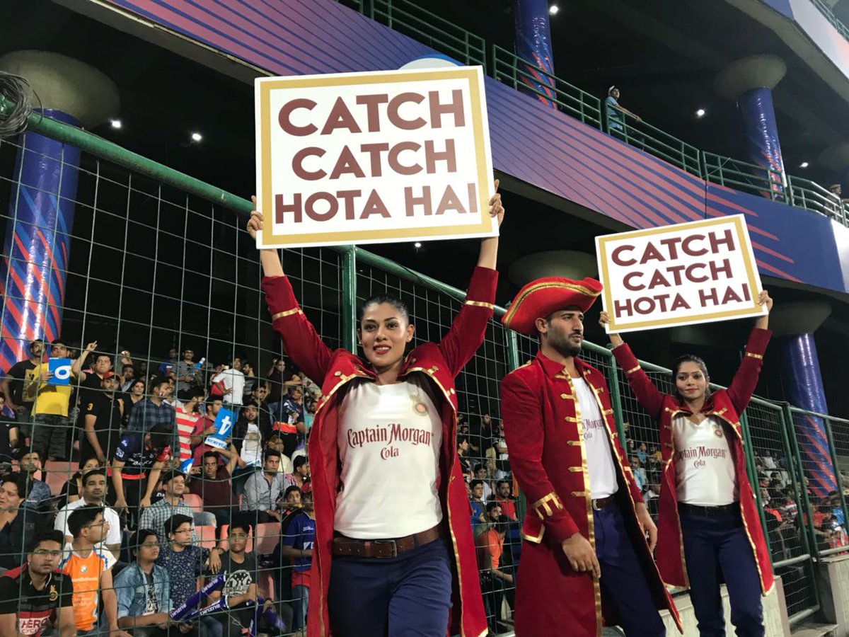 RCBTweets's tweet photo. #FunCaptain showing love to AB de Villiers and RCB for an absolutely stunning catch. @CaptainMorgan_IN #PlayBold https://t.co/xsg8YJbEvq