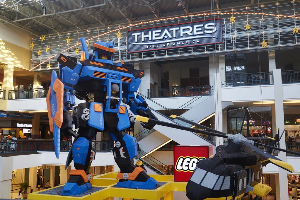 Find out 6 ways that modern malls are becoming about more than just stores. jll.link/6012Debdm