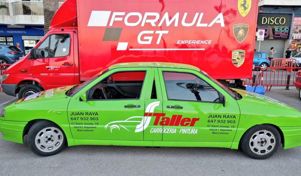 Promocio_Lloret's tweet photo. ‼️Avui Car Show 🏎️ del #LloretFormulaWeekend
📌 Pàrquing de Sa Caleta
🕙 22h.
👉 Conducció amb pilots professionals que realitzaran trucs, derrapades i maniobres impossibles #ViuLloret #MyLloret https://t.co/3LvQXLGSZM