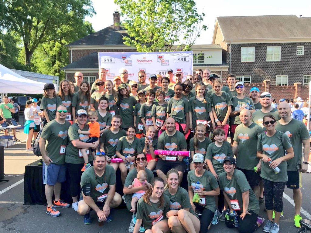 CMS_RidgeRoadMS's tweet photo. Ravens supporting Levine Children's Hospital and children affected by congenital heart diseases and disorders. @ArtMalorzo @lmdavis5NC @CharMeckSchools @gregolsen88 @WeAreCMS @rrms_boosters https://t.co/swmv44nI3N