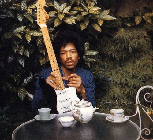 RambleOn65's tweet photo. Happy #Straturday 🎸🎸🎸 https://t.co/t52LDuRIt7