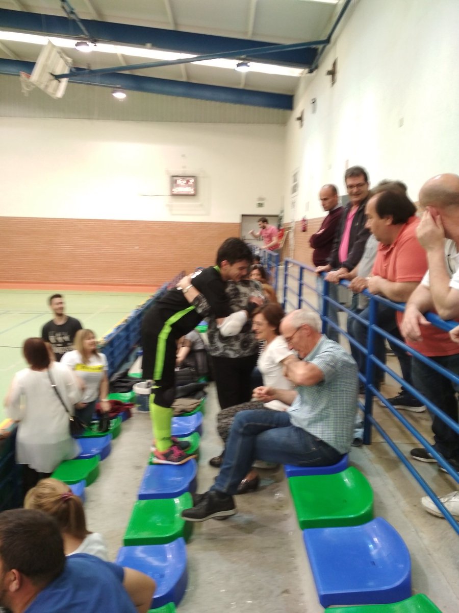 E.M.D SACEDÓN tweet media