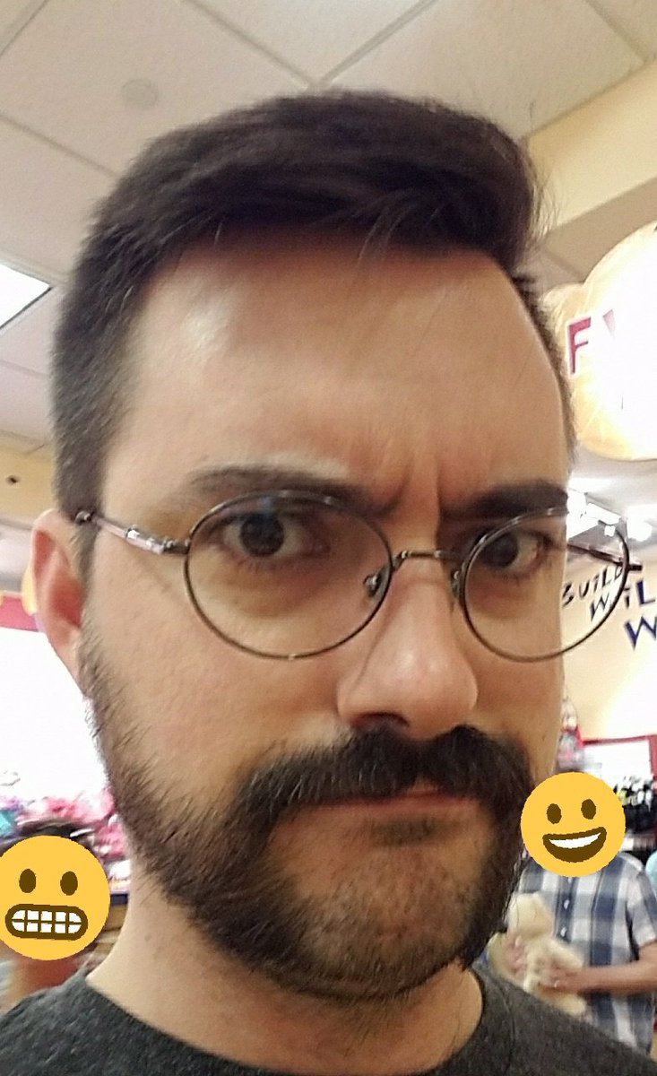 HiveTheGamer's tweet photo. Build a bear getting weird https://t.co/1tip2aeqgK