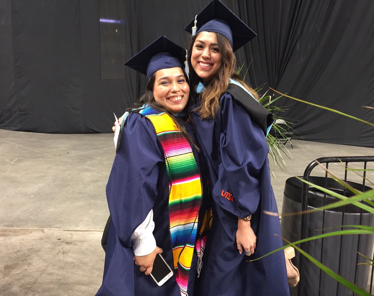 UTSA's tweet photo. So many first-gen students are crossing the stage today! You’re an inspiration, ‘Runners. 🧡 #UTSA #UTSAGrad18 #FirstGenUTSA @utsa_first2go https://t.co/oBggPMzgbh