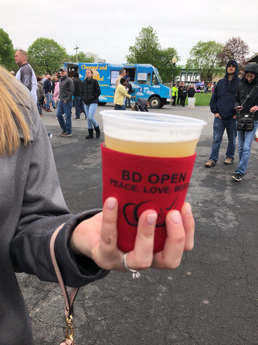 DemersDJ's tweet photo. #FTFSyracuse #SyracuseNY #Foodtruck  @JohnWMellnitz @teeaybe10 #twitterlessdani https://t.co/CeRj56yV8N
