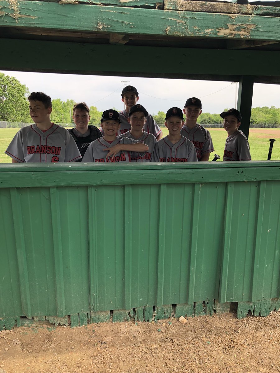BransonJHklott's tweet photo. Go Branson baseball 13U! #mystudents #baseball #bjhs #Sandlot #WeAreBranson @BransonJH https://t.co/bGeRR9unDh
