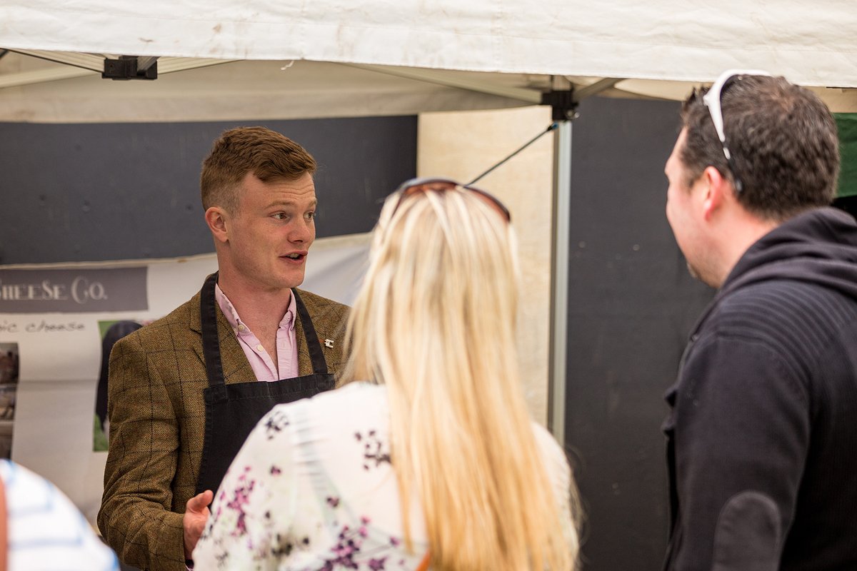 BrilliantBath's tweet photo. Today's Spring Fayre was a great opportunity to talk with independent producers and crafters in the beautiful oasis of Parade Gardens. Same again tomorrow from 11am @BathnesParks #BathSpringFayre #visitbath @visitbath #lovegreatbritain https://t.co/sETNfogGO2