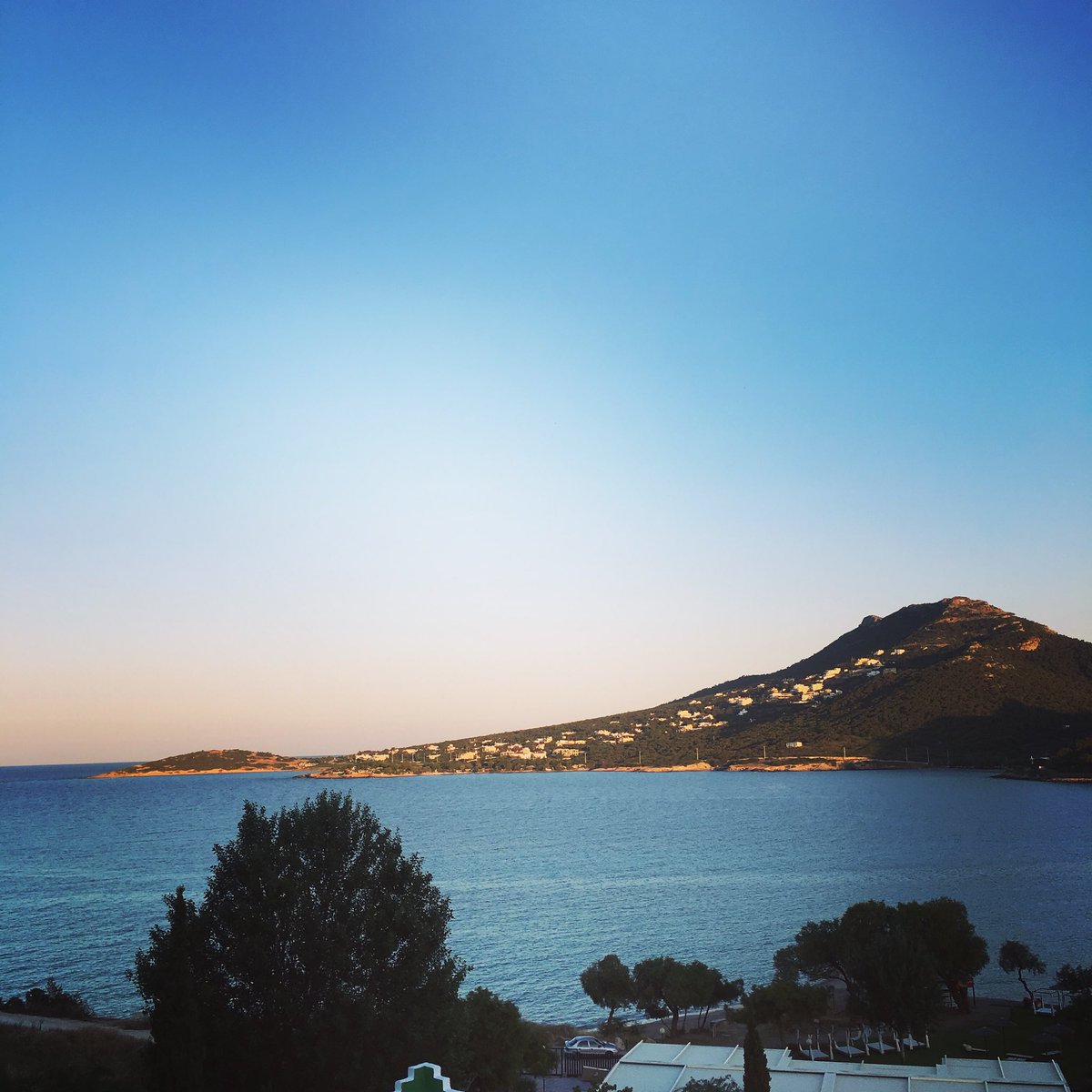 Wouldn’t this be nice for office view 😉