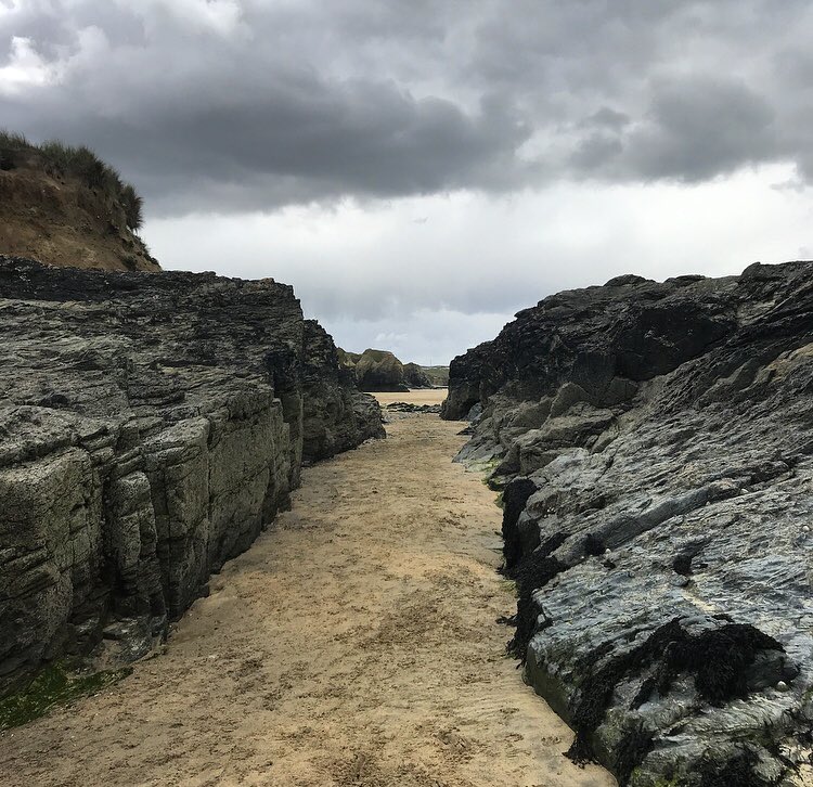 frankie23thomas's tweet photo. Today I took over the Visit Cornwall Instagram (@ILoveCornwallUK). Here are a few πΈ from our adventure on the North Coast today. #Godrevy #Gwithian #NorthCliffs #CornishSpringTime https://t.co/LQhj8xthXF