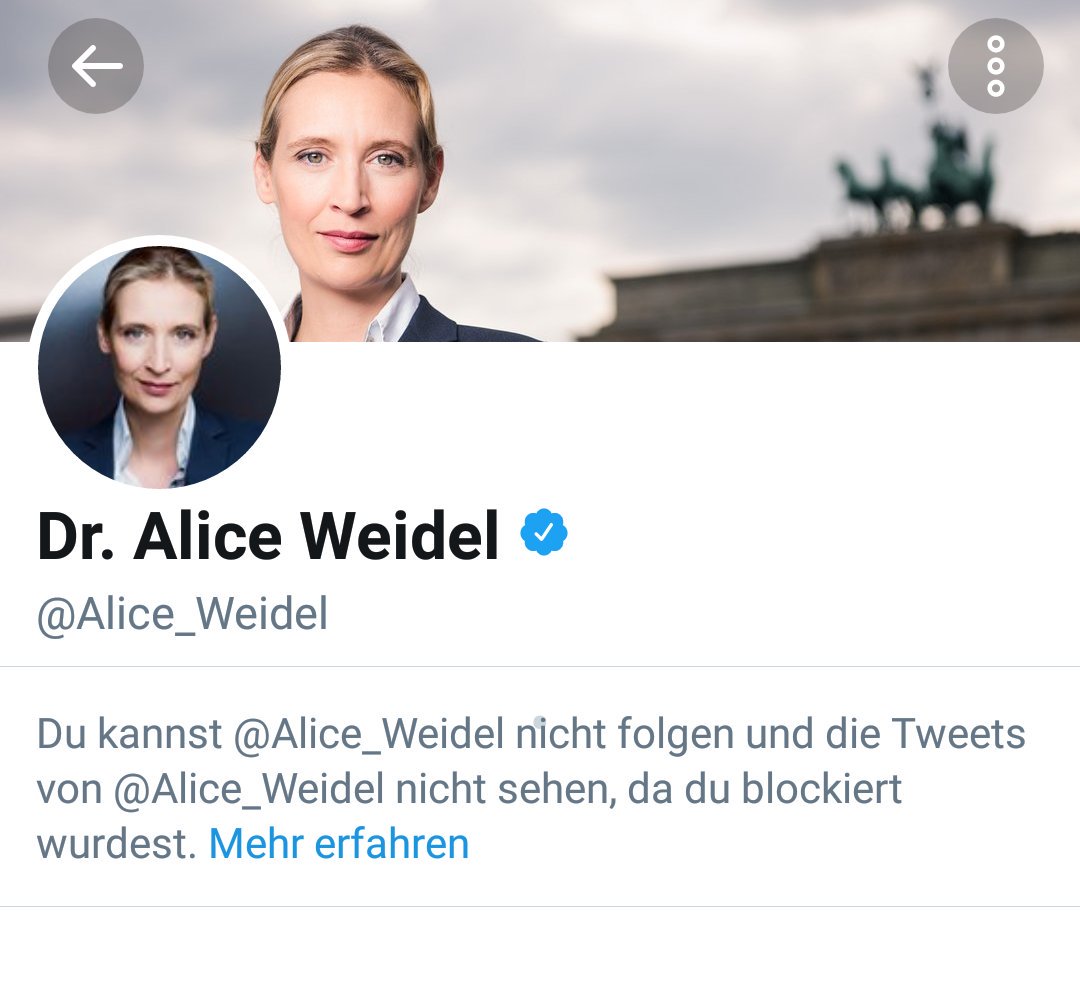 Fehlt_Noch's tweet photo. 1,2,3 der Austausch ist vorbei.
Afdler blocken schnell 
wenn ich ihnen Fragen stell.
1,2,3 der Austausch ist vorbei. 

#AfDPaniniAlbum 

#Diskursmittelknappheit https://t.co/omnIFqT4HC