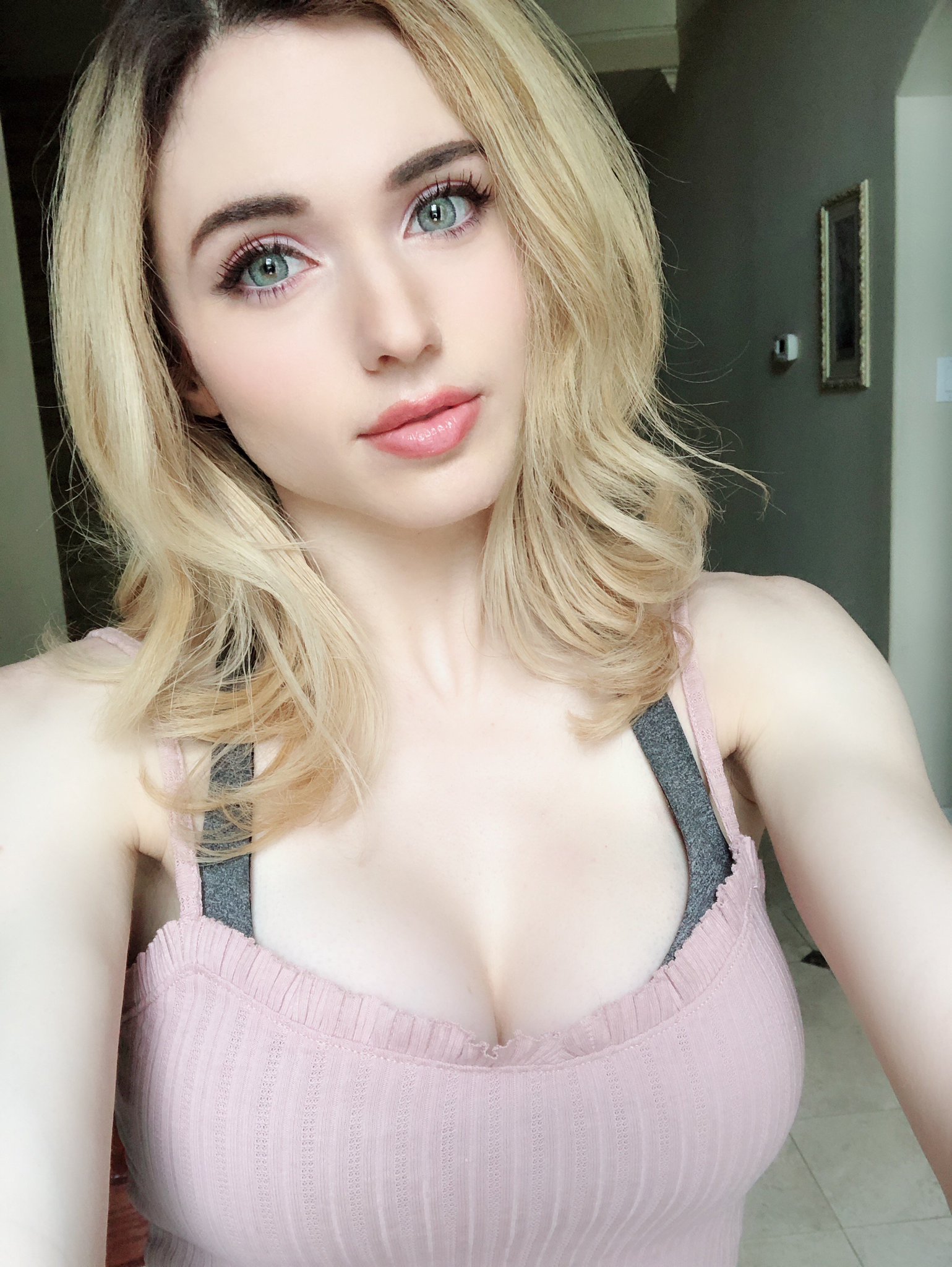 Amouranth 😈 Patreon on Twitter "BOYFRIEND APPLICATION (Also live