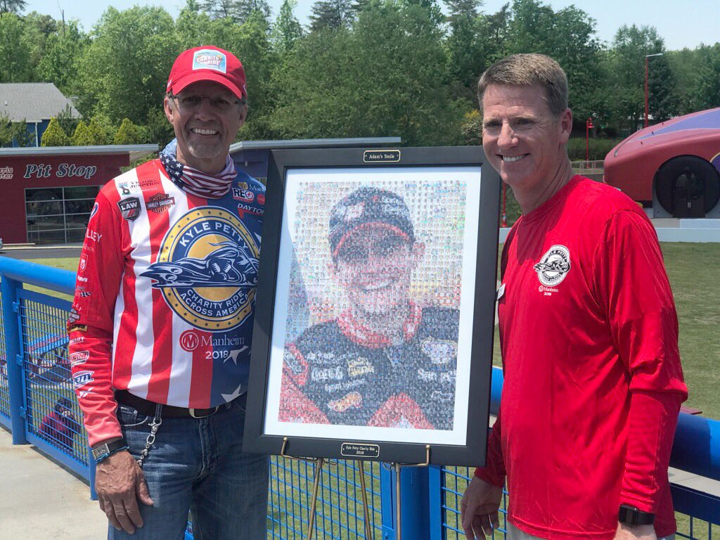 kylepetty's tweet photo. It's been 18 years today since Adam’s accident. Yesterday, Camp gave me this picture. It's AMAZING! It made me cry, but it made my Heart smile Adam’s smile! The picture is made of small photos of every Camper that has come to @victoryjunction... #AdamsSmile #KPcharityride https://t.co/ILc4UfE9MQ