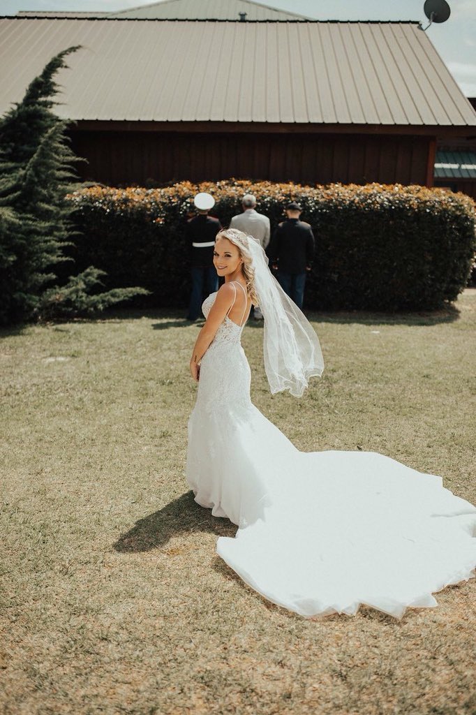 becwade19's tweet image. This day was a dream! Especially my first look with my dad and brothers. I’m so thankful for the bond we all share and that they all could be home to walk me down the aisle.❤️ #cantbebroken